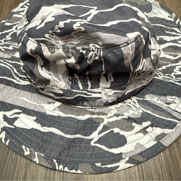 Mission Instant Cooling Bucket Hat, UPF 50 Sun Protection, Matrix Camo Silver - Picture 6 of 6